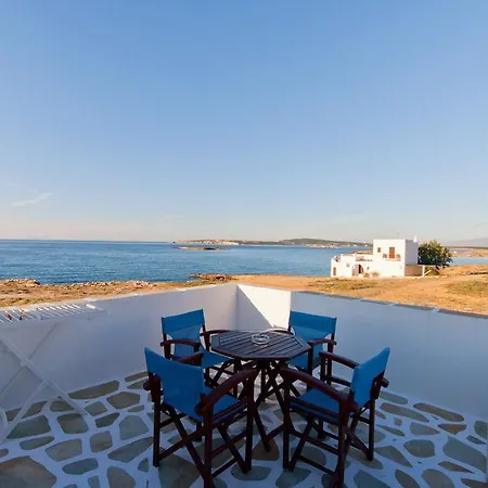 Captain Dounas Aparthotel