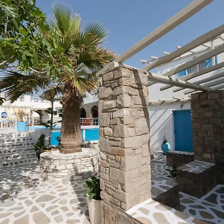 Captain Dounas Aparthotel